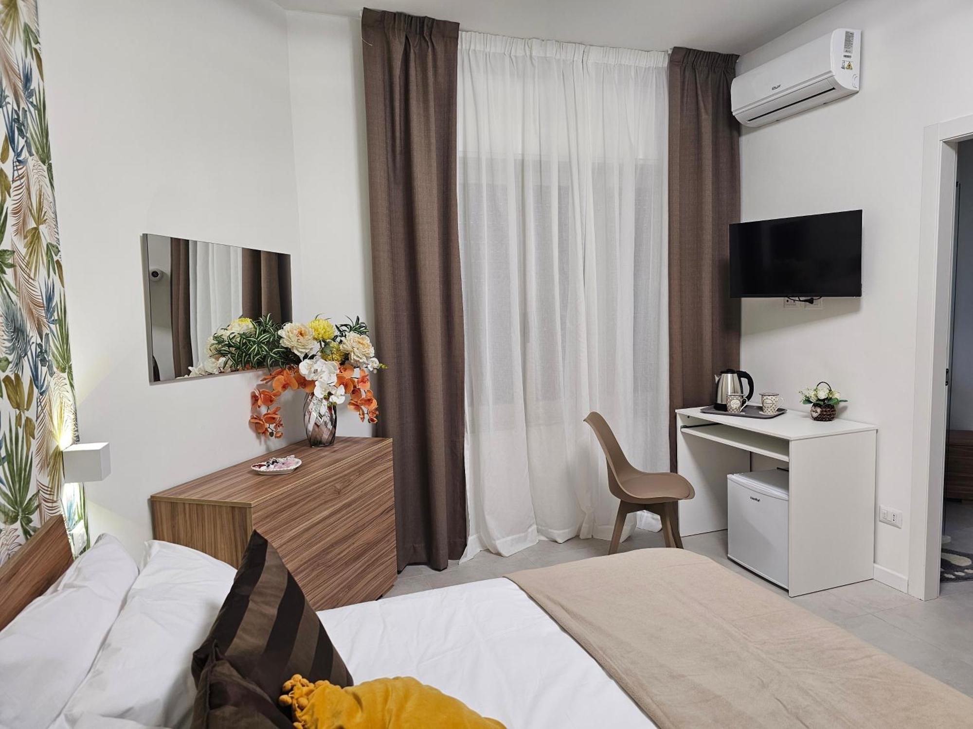 Erminia Suite نابولي المظهر الخارجي الصورة